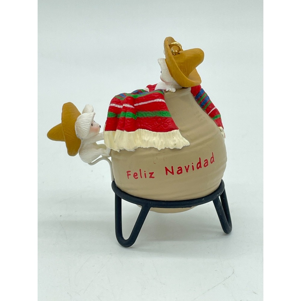 HALLMARK Feliz Navidad Christmas Ornament Vintage 1996 - Picture 2 of 6